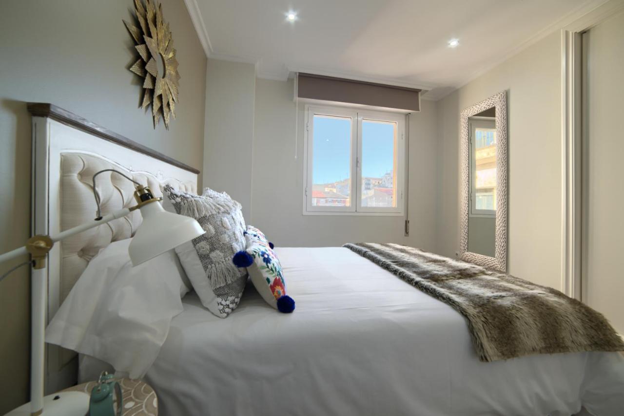 Apartamentos4U Tudela Centro - Parking Incluido Eksteriør bilde