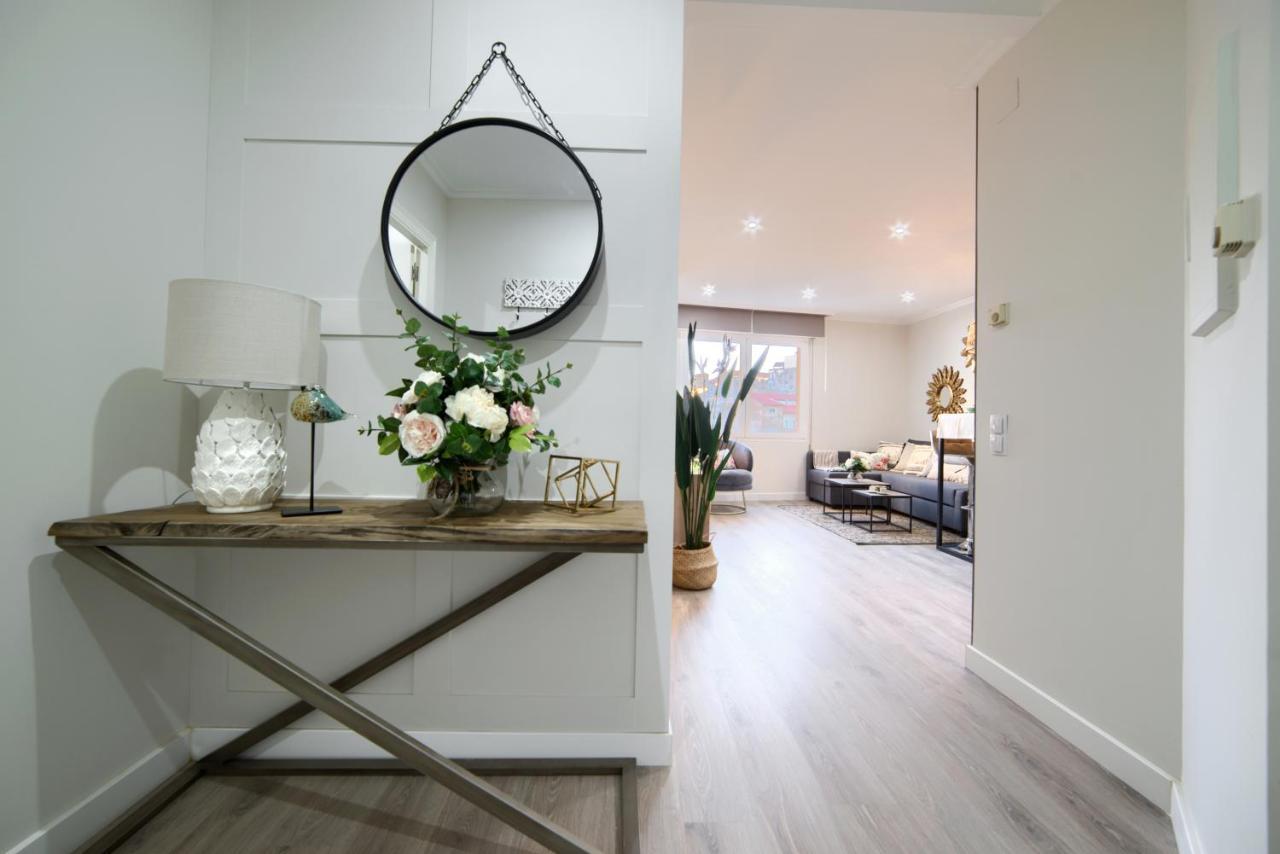 Apartamentos4U Tudela Centro - Parking Incluido Eksteriør bilde