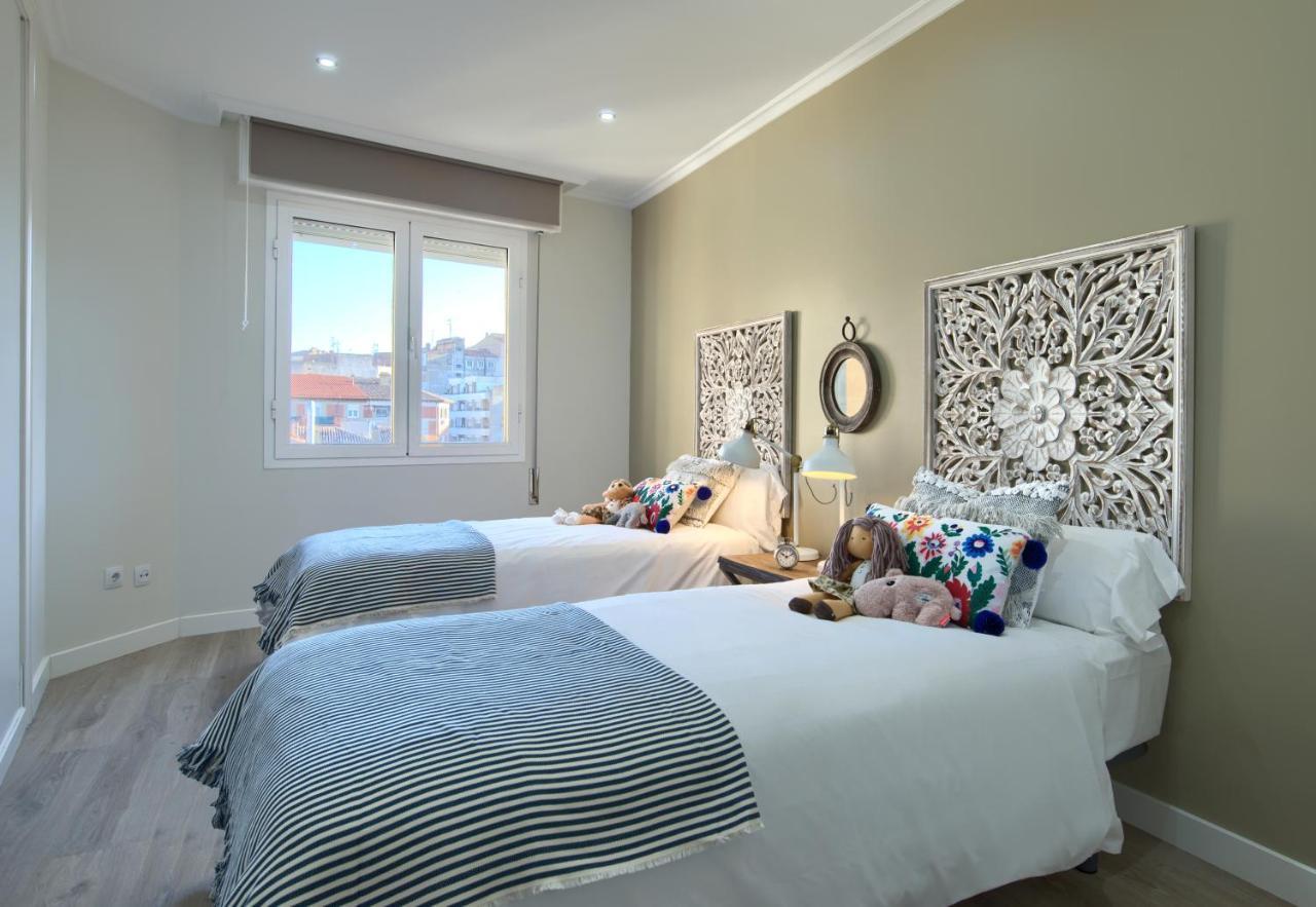 Apartamentos4U Tudela Centro - Parking Incluido Eksteriør bilde